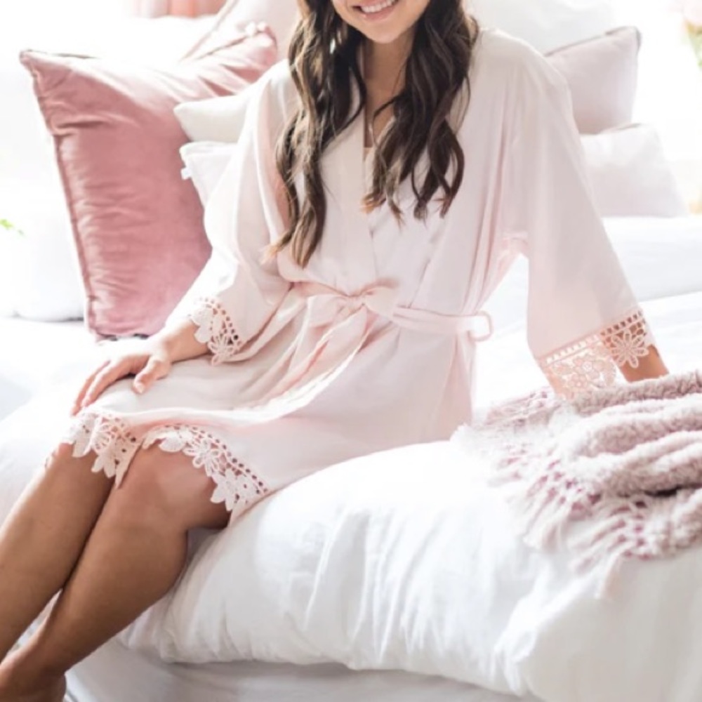 Satin Light Pink Bridesmaid Robe